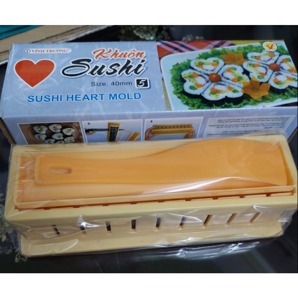 KHUÔN SUSHI NHỰA CAO CẤP HÌNH TIM - VT