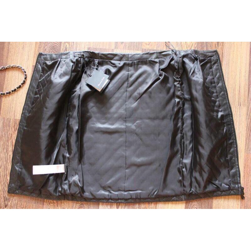 Chân váy da Massimo Dutti