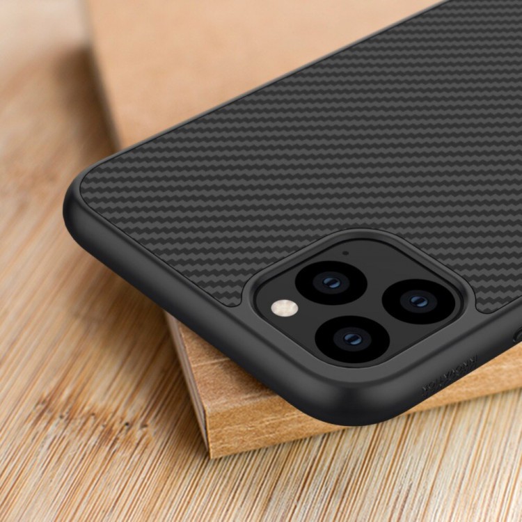 Ốp lưng iPhone 15 Pro Max 14 pro max 13 Pro Max vân Carbon Fiber Nillkin Sần