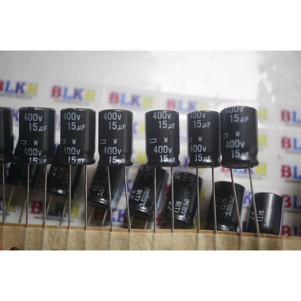 10 Tụ hóa Nhật Bản 400V 15uF 10x16 chính hãng