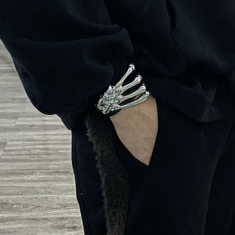 Youyo Vòng Đeo Cánh Tay Thiết Kế Hình Móng Vuốt Đầu Lâu Bùng Nổ Cho Nữ