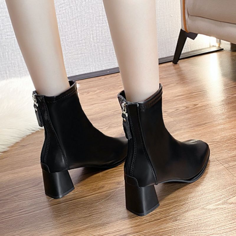 Boot cổ ngắn đơn giản để 6cm màu đen GBCN-11B