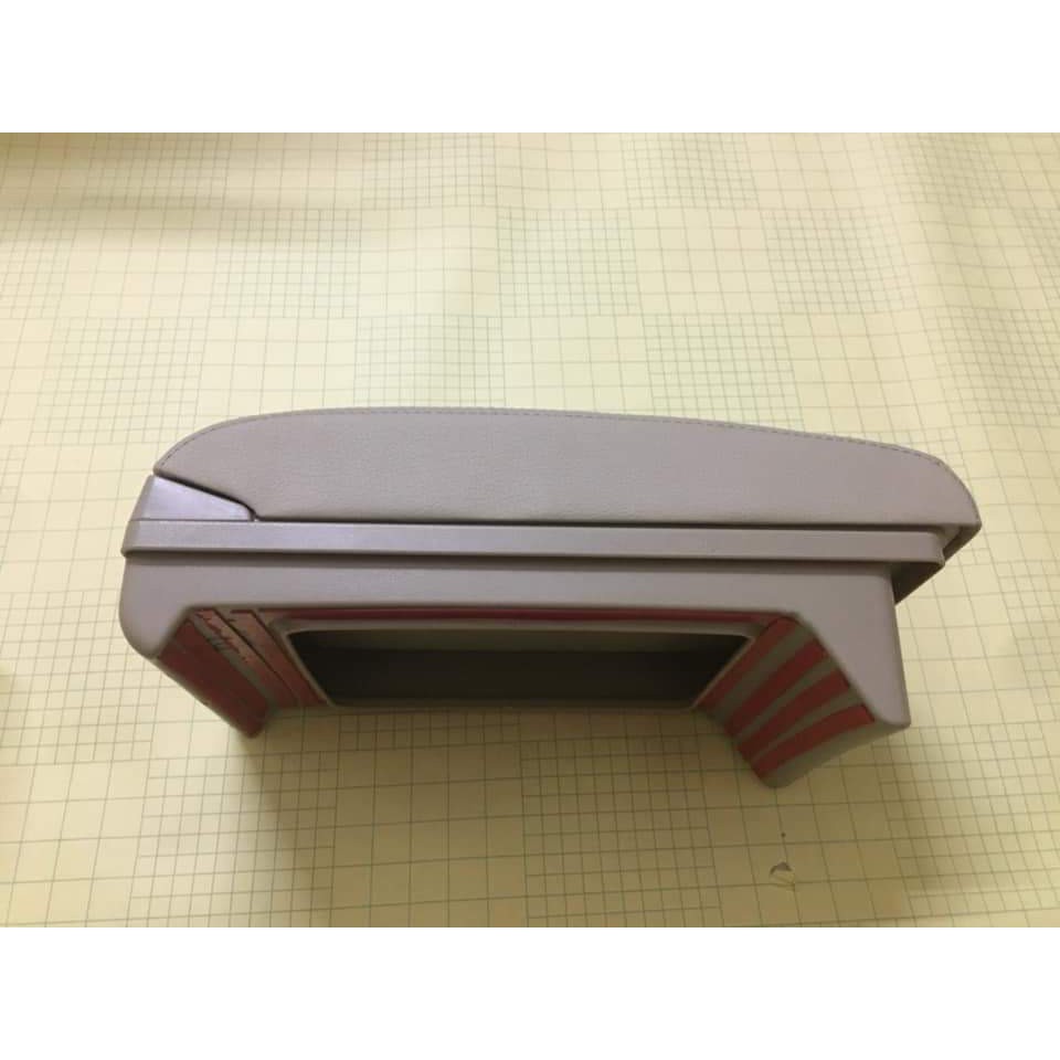 Hộp tỳ tay xe Mitsubishi XPANDER cao cấp tích hợp 3 cổng USB lắp đặt dễ dàng - Auto Bảo Lộc