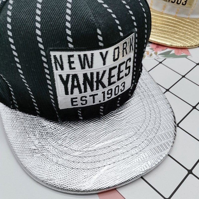 Mũ Lưỡi Trai Thêu Chữ Cá Tính Thời Trang Dành Cho Bé