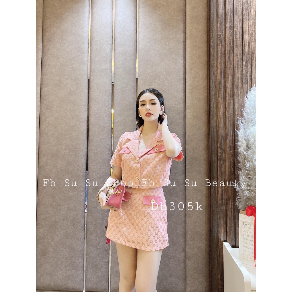 Set croptop kaki chân váy ngắn chữ a họa tiết chữ cao cấp