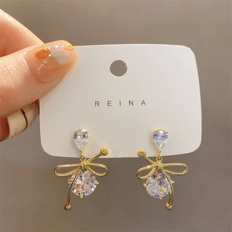 Bông Tai Đính Đá Zircon Sang Trọng Cho Nữ
