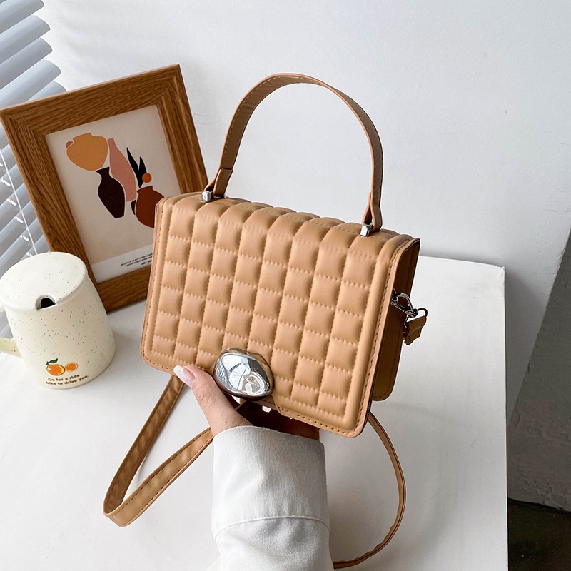 Túi xách đeo vai hình vuông cỡ nhỏ thời trang mùa hè 2021