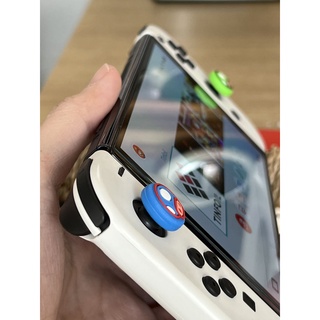 Núm Bọc Tay Cầm Mario Cho Máy Nintendo Switch OLED / V2 / Lite