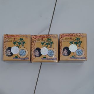  Combo 3 hũ kem sâm vàng thái lan 