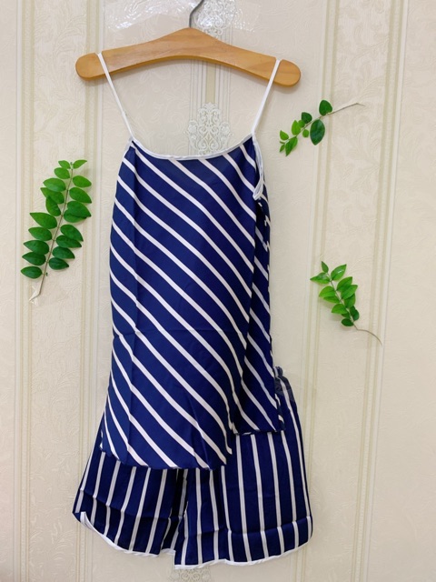 Bộ ngủ 2 dây lụa satin - đồ ngủ gợi cảm _KuBull | BigBuy360 - bigbuy360.vn