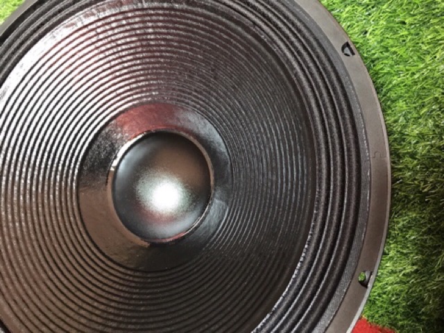 Bass sub 50 audio line
