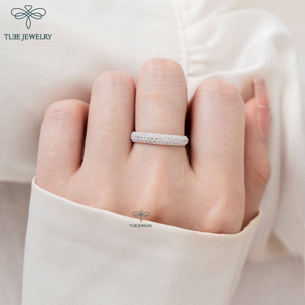 Nhẫn bạc nữ TLEE mẫu bo tròn đính ba hàng đá nhỏ lấp lánh TleeJewelry A0207
