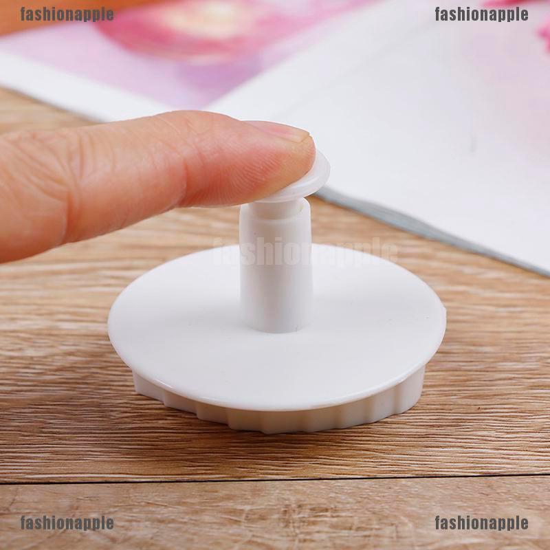 Set 3 Khuôn Cắt Kẹo Mềm Trang Trí Bánh Tạo Hình Chiếc Lá