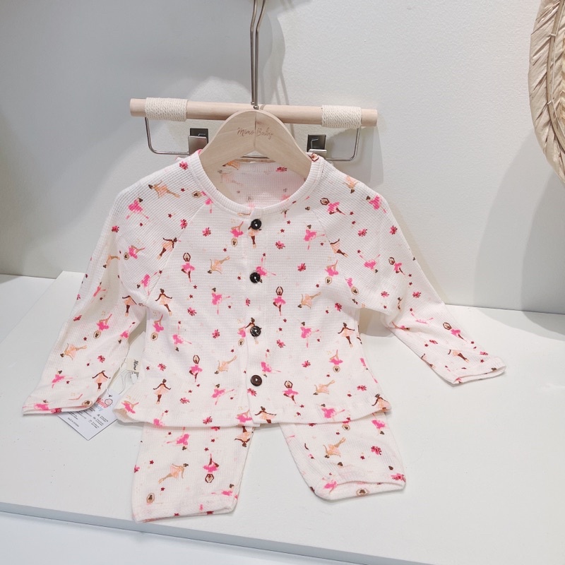 Bộ quần áo thu đông cài cúc chất liệu cotton tổ ong dễ thương cho bé QA35 Mimo Baby