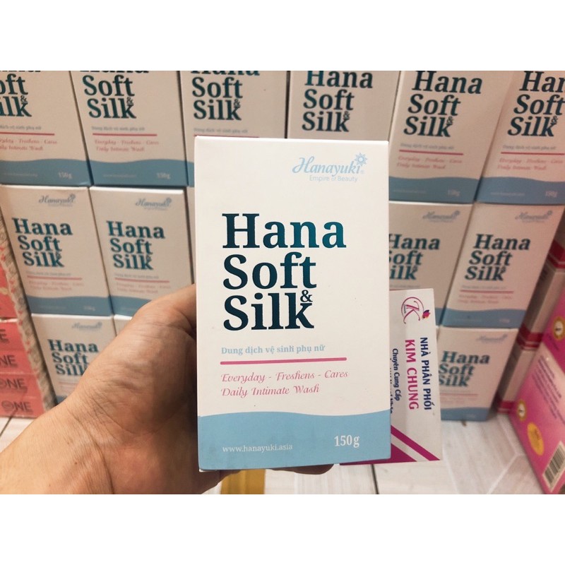 Dung dịch vệ sinh Hana Soft Silk