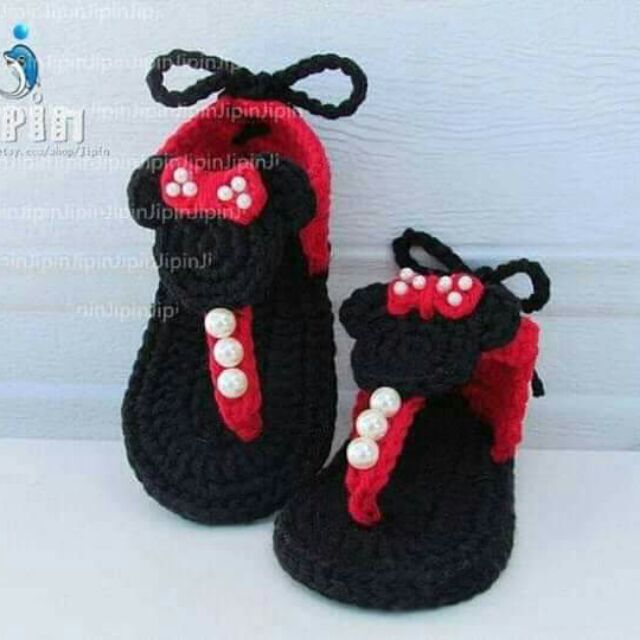 Giầy len cho bé