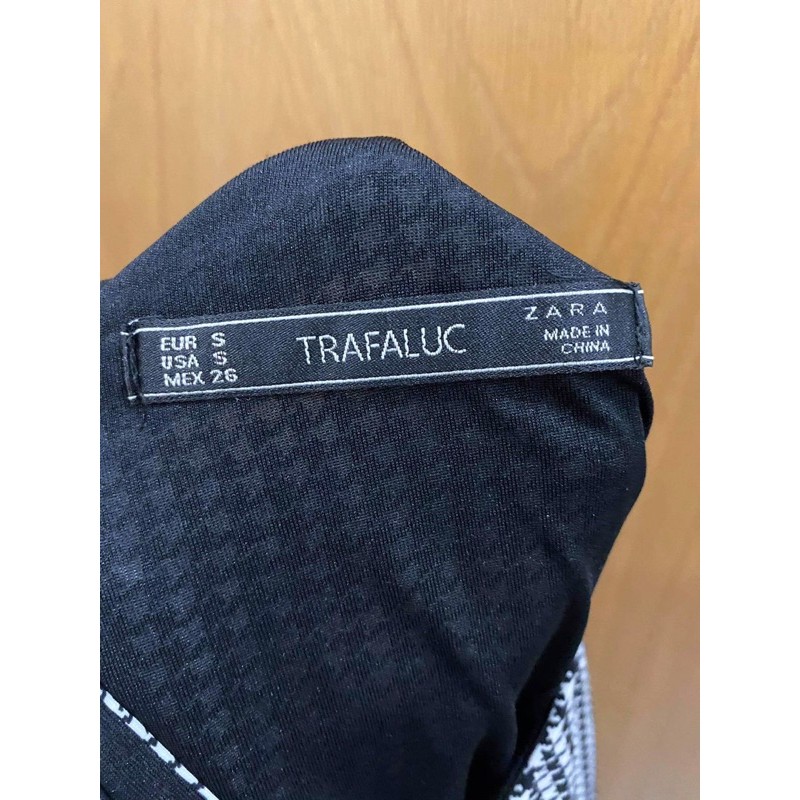 Thanh lý đầm caro zara size S auth