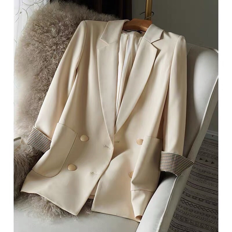 Áo Blazer Xuông Pha Kẻ Tay