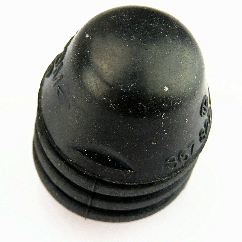 Set 2 đệm chắn bằng cao su màu đen chuyên dụng cho nắp capo xe hơi Bora Caddy Jetta