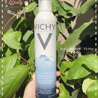 Xịt Khoáng Dưỡng Da Vichy Eau Thermale Spa Water 300ml