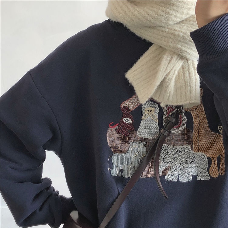 Áo sweater COZOKC cổ tròn dáng rộng thêu họa tiết hoạt hình phong cách cổ điển Hàn Quốc