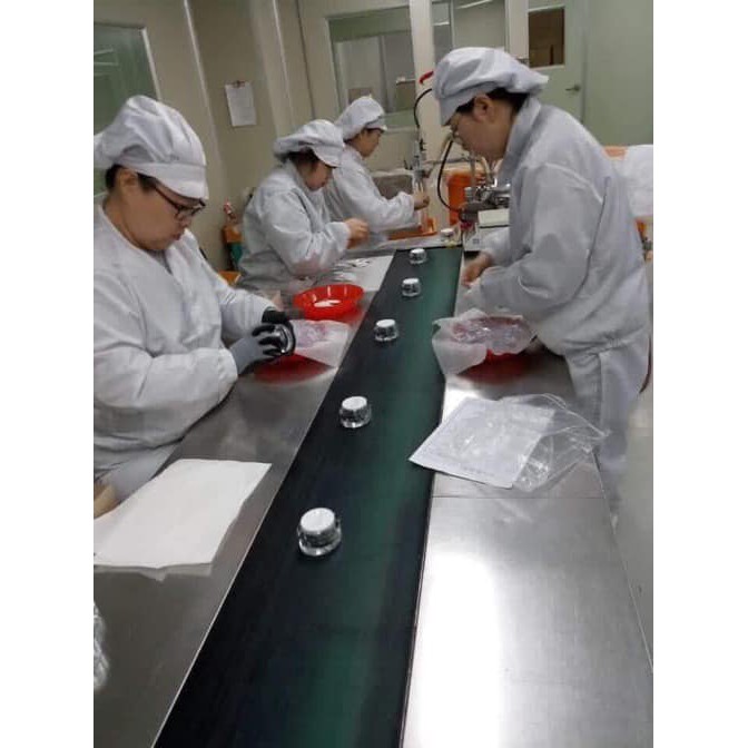 Đủ Bill vận Kem Po2 Toner up Kích Trắng căng bóng mướt mịn mẫu mới nhất | BigBuy360 - bigbuy360.vn