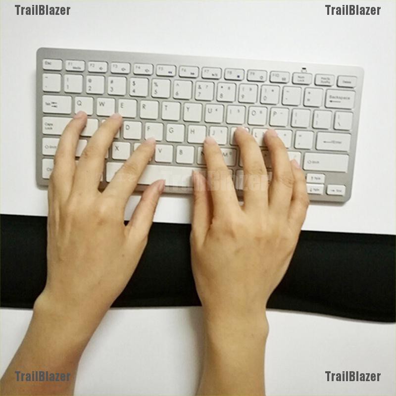 Đệm Gel Đen Kê Tay Thoải Mái Khi Sử Dụng Bàn Phím Máy Tính
