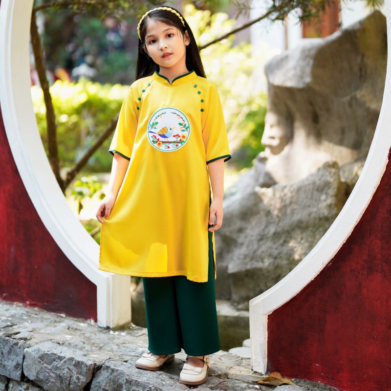 Áo dài tết cách tân màu đỏ cho bé gái, bé trai Econice G2. Size váy trẻ em 3, 4, 5, 6, 7, 8, 9, 10, 11, 12 tuổi