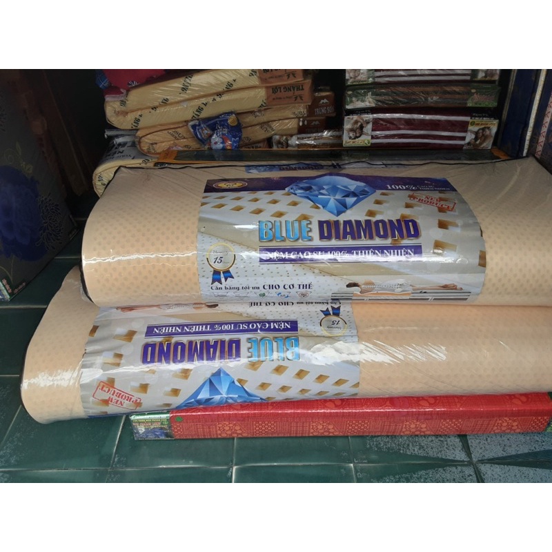 Nệm cao su thiên nhiên 100% Diamond bh 25 năm cao 10p
