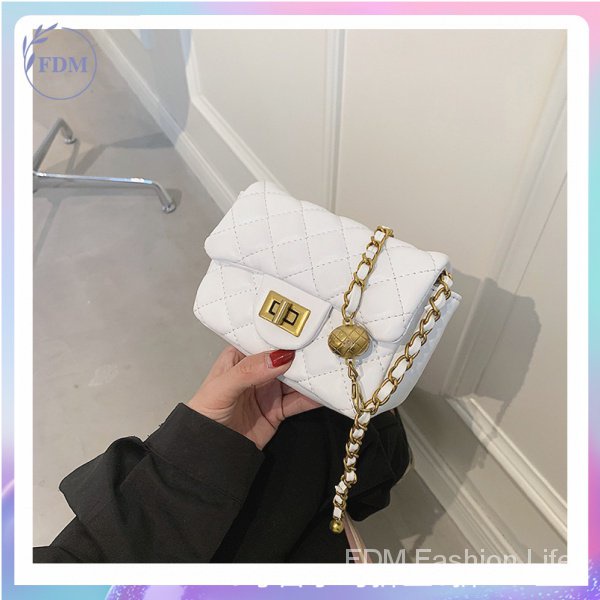 Túi Đeo Chéo Họa Tiết Trái Dứa Thời Trang Sành Điệu Cho Nữ