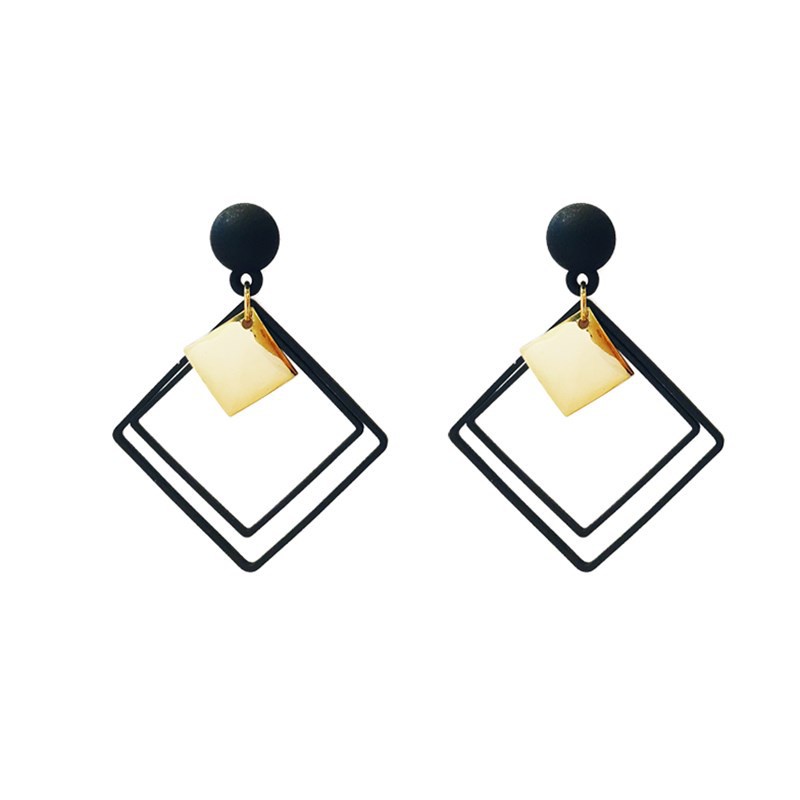 Khuyên tai kim loại cutout hình vuông đơn giản phong cách hàn quốc.