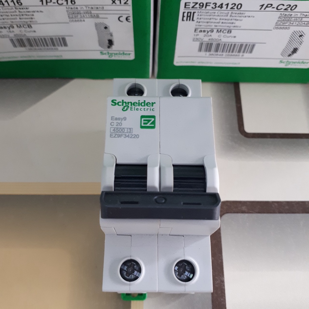 Cầu dao điện, aptomat, MCB gài 2 pha 6A-10A-16A-20A-25A-32A-40A-50A-63A dòng cắt 4.5KA - Schneider