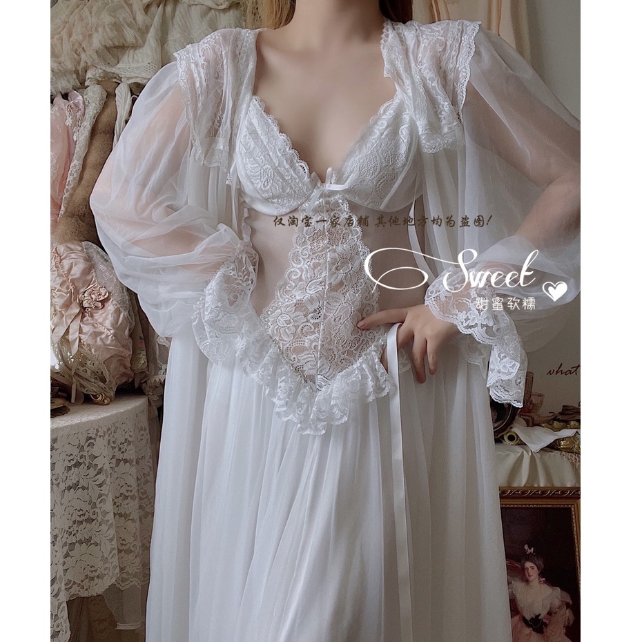 Váy ngủ nữ voan trắng eo phối ren xẻ ngực sexy kèm khoác choàng ngoài quảng châu