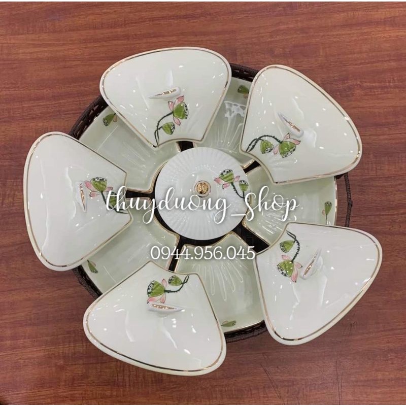 khay mứt tết, khay đựng bánh kẹo , mứt bằng sứ kẻ Viền Vàng