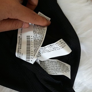 Áo 3 lỗ croptop Forever21 đen