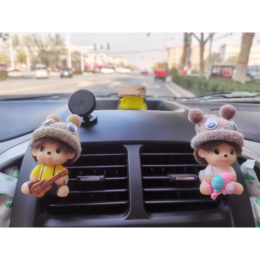 Trang trí cửa gió tinh dầu thơm ô tô búp bê dễ thương - Trang trí khe gió điều hòa xe ô tô