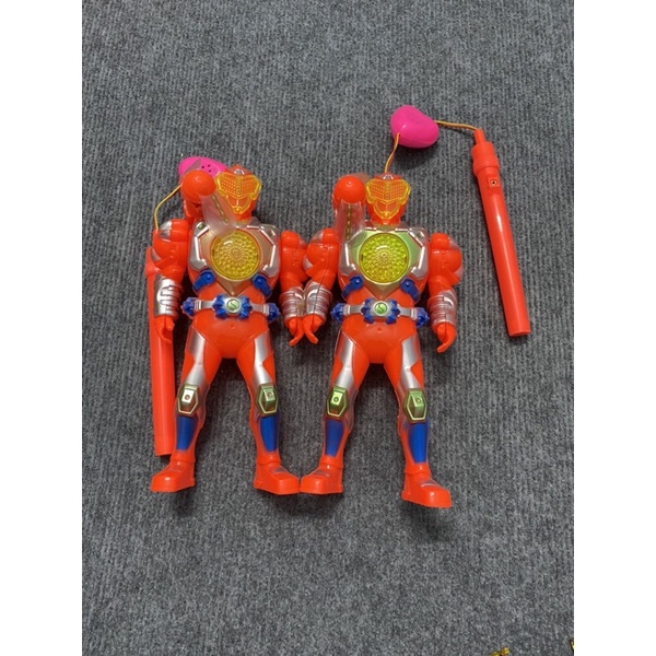 Lồng đèn trung thu Siêu Nhân Điện Quang có chong chóng in hình nhân vật hoạt hình