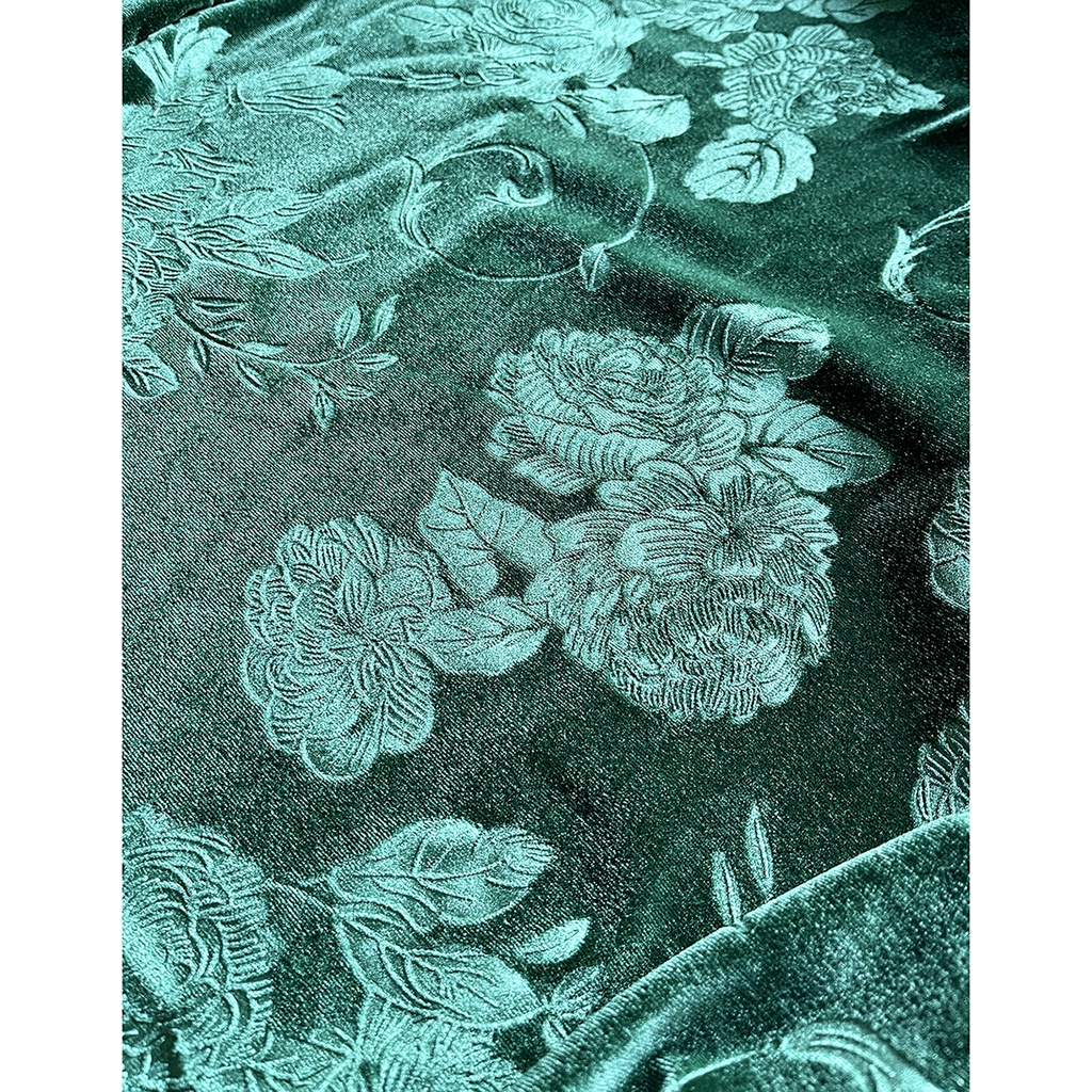 Áo nhung vân hoa - áo dài mẹ bà sui