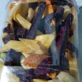 Điều, rau củ quả sấy