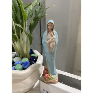 209. đức mẹ ôm chúa xanh gốm sứ 13cm