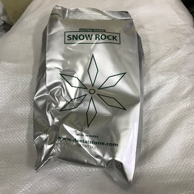 Bột thạch cao Hàn Quốc 1kg đúc tượng màu trắng, màu vàng