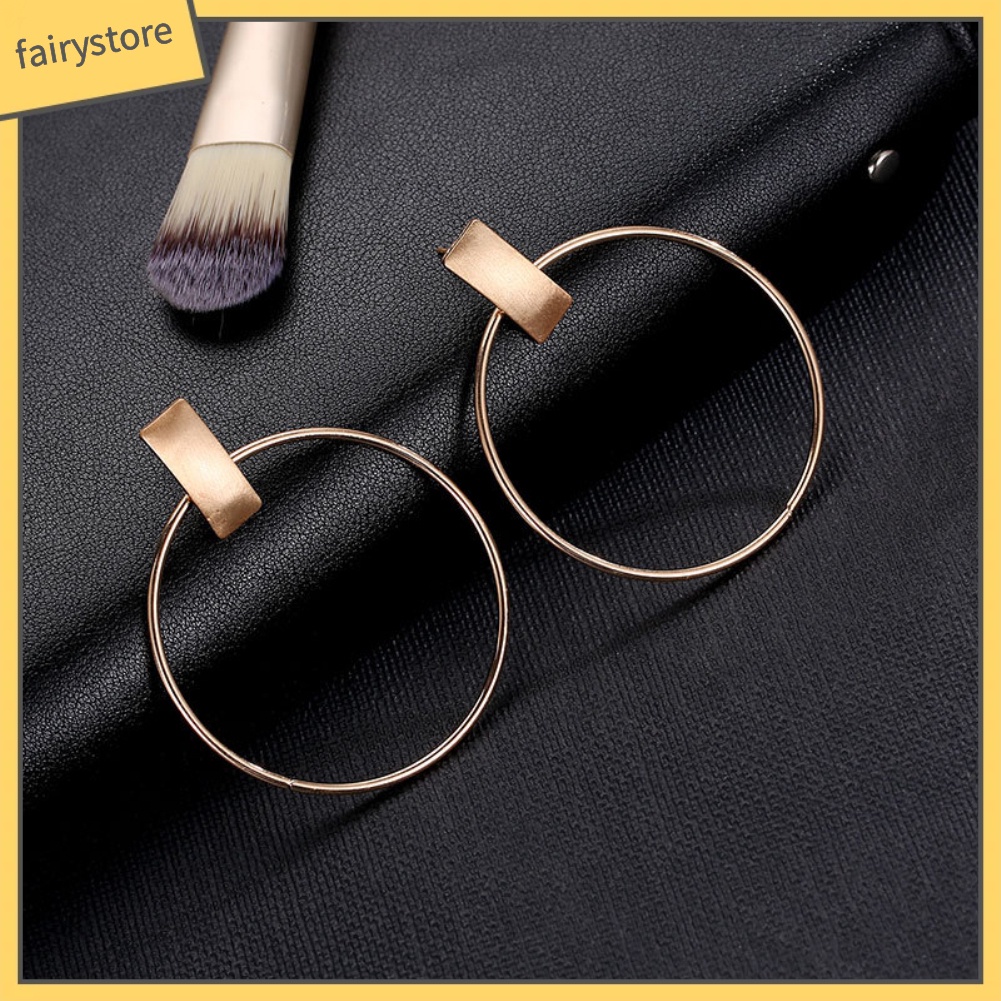 Hoa Tai Dáng Dài Thiết Kế Đơn Giản Cho Nữ