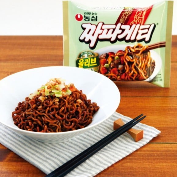 Lốc 5 Gói Mì Trộn Tương Đen Olive Nong Shim