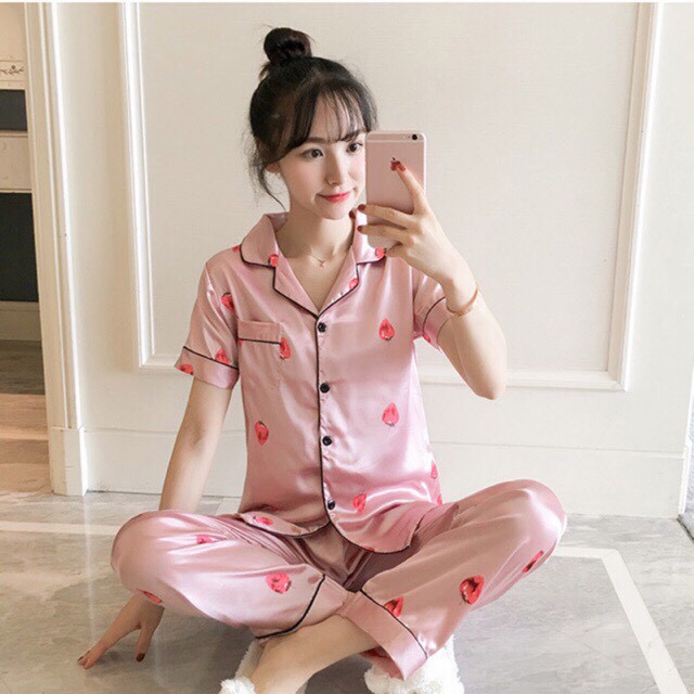 Bộ ngủ lụa satin tay cộc quần dài nopi shop