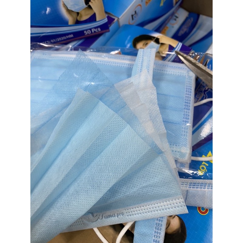 Khẩu trang y tế Famapro - hộp 50c | BigBuy360 - bigbuy360.vn