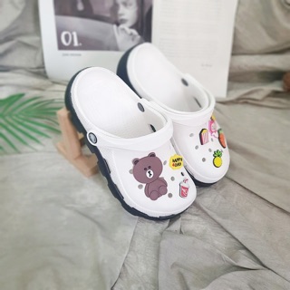 Tặng 10 jibitz + hộp dép DUET CÁ SẤU TRẮNG ĐẾ ĐEN