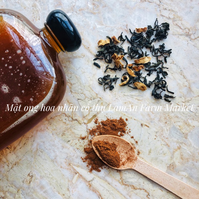Mật ong hoa nhãn cổ thụ- hàng hiếm từ trang trại gia đình