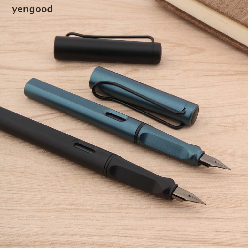 Bút Mực Nước Bằng Nhựa Màu Xám Đậm Tiện Dụng Cho Văn Phòng / Trường Học(hộp không mực)