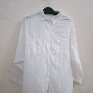Áo của khách võ khánh