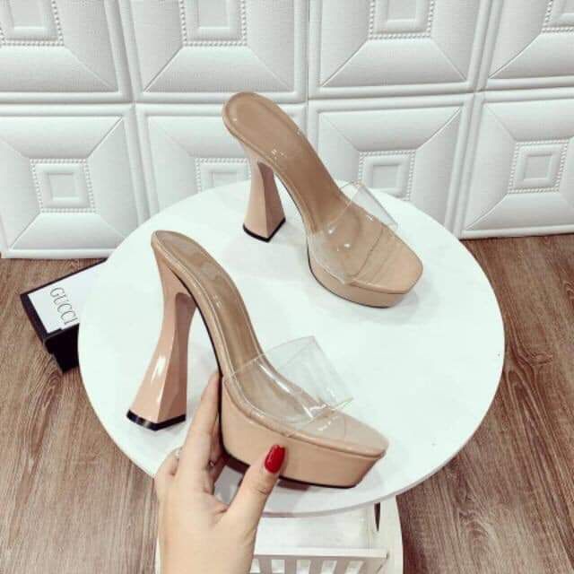 Guốc quai trong đế khoét L1